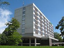 Esso Motor Hotel uploadwikimediaorgwikipediacommonsthumb114