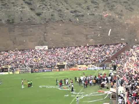 Estadio Heraclio Tapia el len de huanuco en el heraclio tapia reventando de publico YouTube