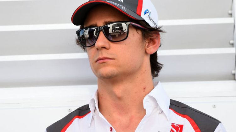 Esteban Gutiérrez Esteban Gutierrez eyeing Sauber contract renewal talks over 2015