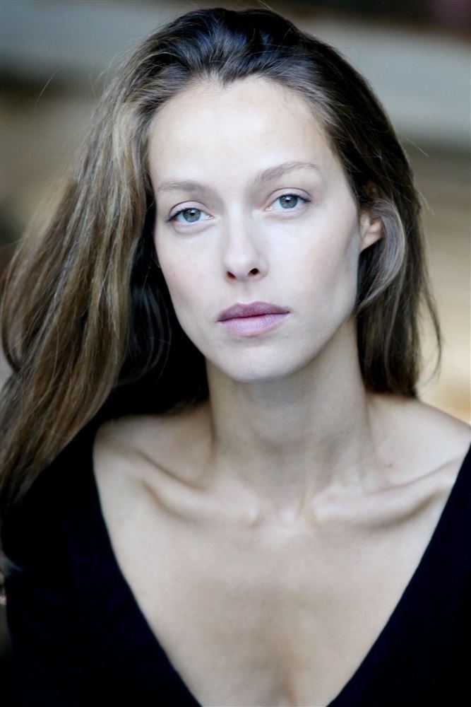 Renault Clio Nicole Papa Advert