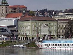 Esterházy Palace (Bratislava) httpsuploadwikimediaorgwikipediacommonsthu