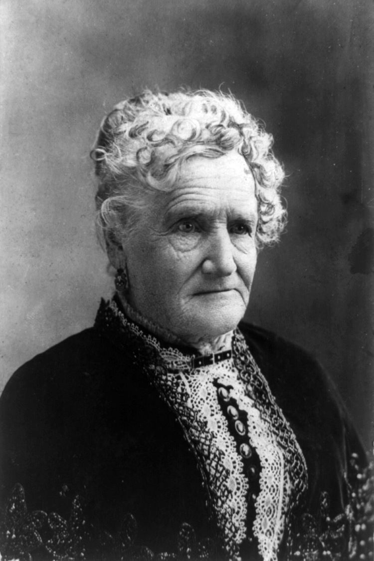 Esther Hobart Morris httpsuploadwikimediaorgwikipediacommonsbb