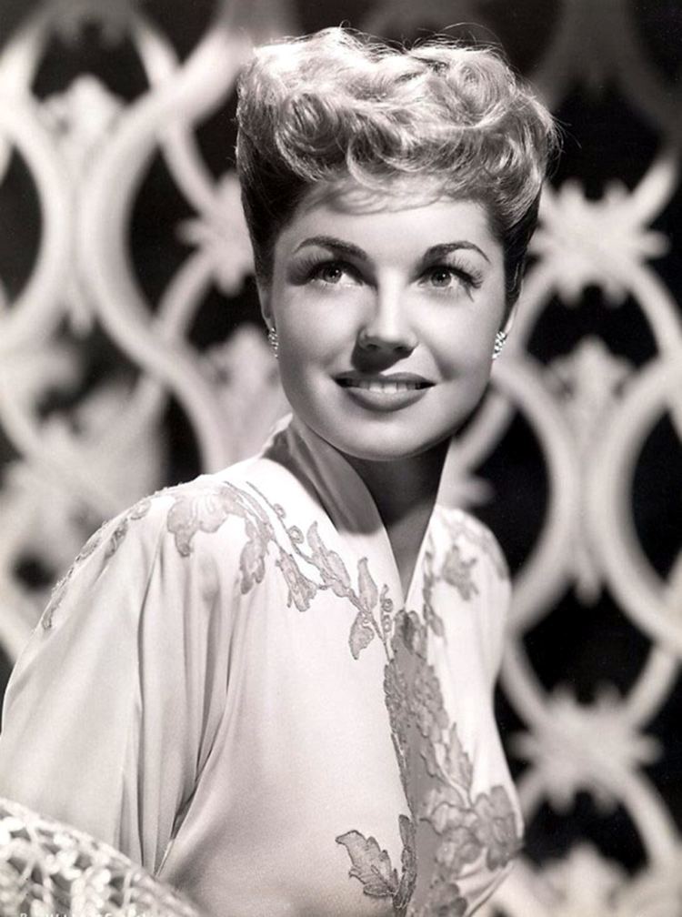 Esther Williams Esther Williams Classic Movies Photo 9542545 Fanpop