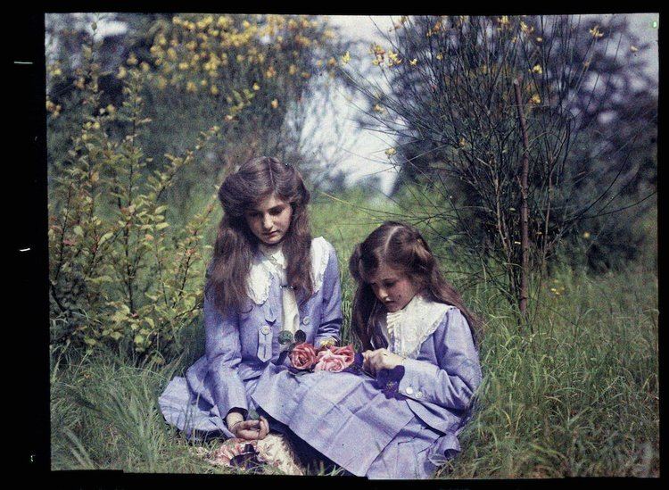 Etheldreda Laing 1910 An innocent Edwardian childhood in color