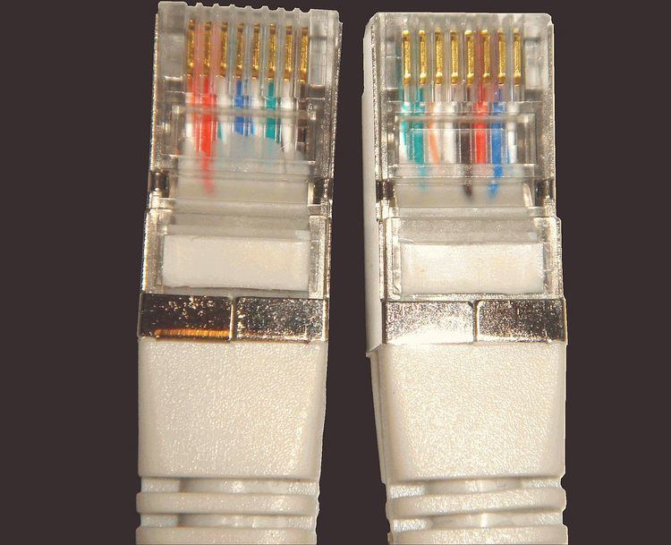 Ethernet crossover cable