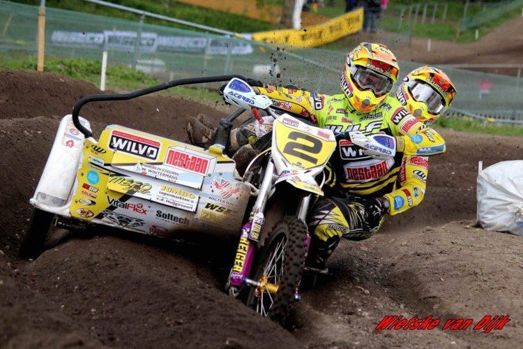 Etienne Bax MOTOCROSSPLANETNL Bax van laatste naar eerste in ONK