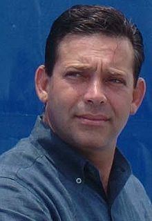 Eugenio Hernández Flores httpsuploadwikimediaorgwikipediacommonsthu