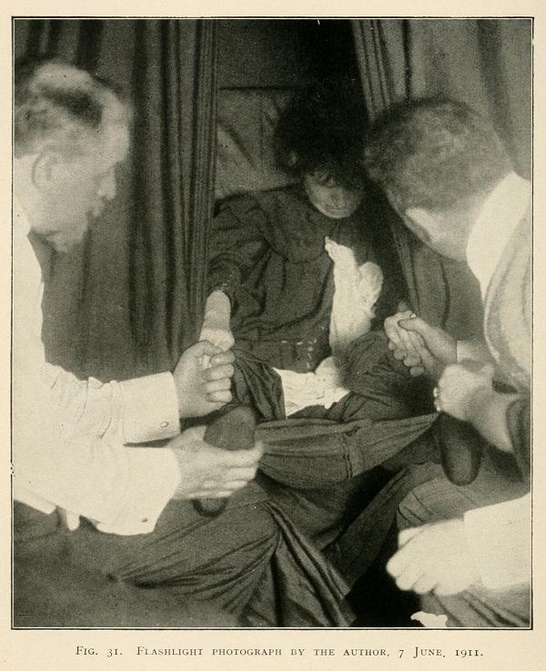 Eva Carrière Photographs from a sance with Eva Carrire 1913 The Public