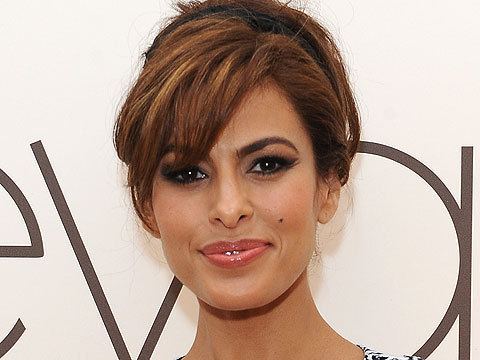 Eva Mendes Eva Mendes Opens Up About New Baby and Boyfriend Ryan