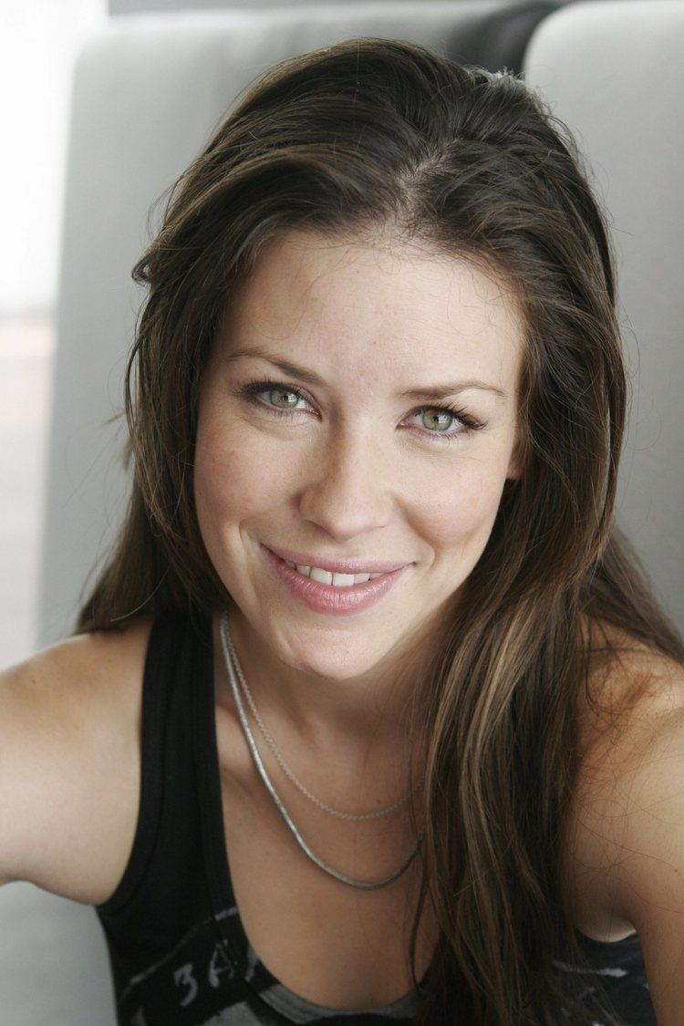 Evangeline Lilly 665880566rlightningbasecdncomwpcontentuploa