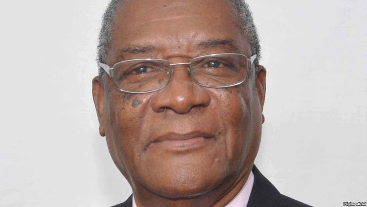 Evaristo Carvalho Sao Tomes exprime minister elected president in oneman race