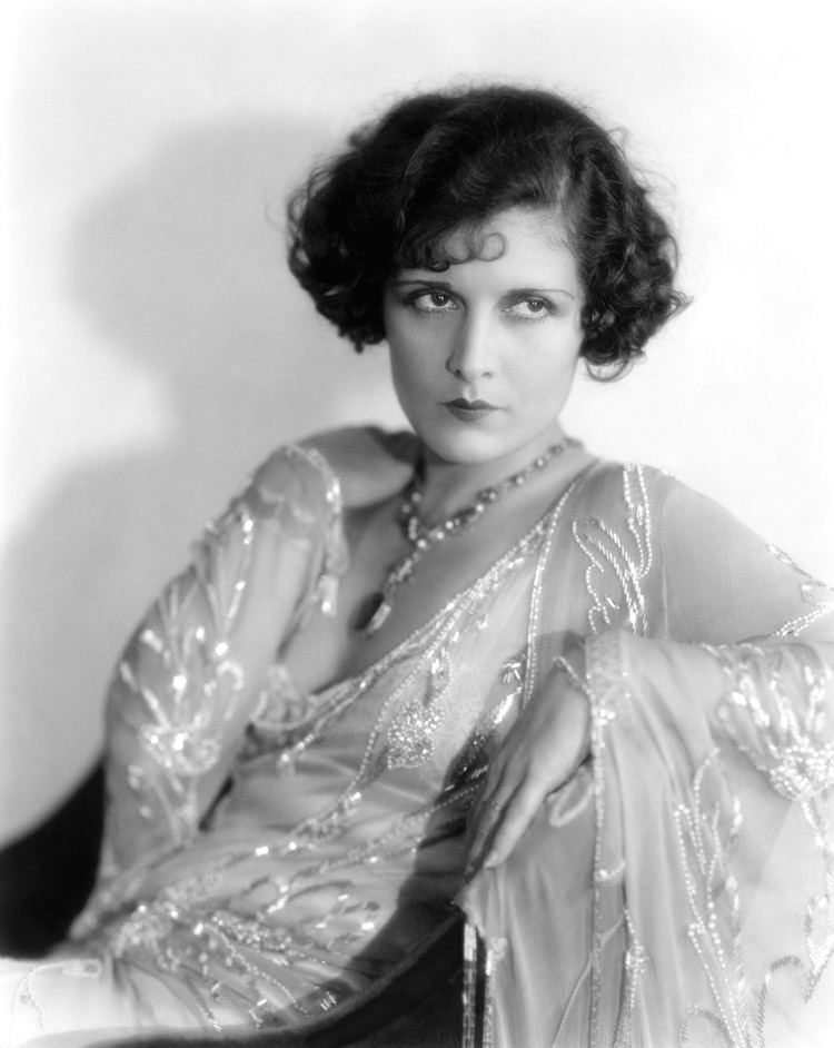 Evelyn Brent Evelyn BrentAnnex