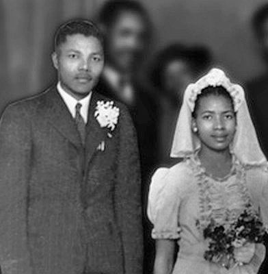 Evelyn Mase with her then husband, Nelson Mandela posing  during their wedding day in 1944.