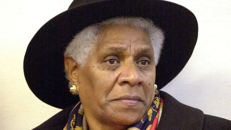 Dr Evelyn Scott, Indigenous rights activist and 'trailblazer', dies aged 81  - ABC News
