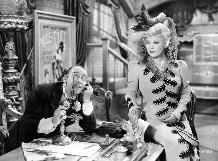 Every Day's a Holiday (1937 film) Mae West cob web gown from im no angel West as Peaches ODay in