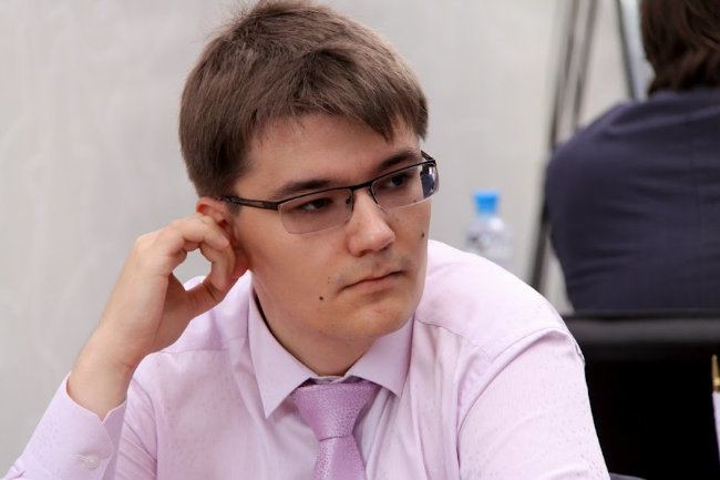 Evgeny Tomashevsky Carlsen Wins The 2012 Tal Memorial Chesscom