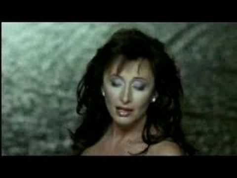 Ewa Malas-Godlewska Ewa MalasGodlewska amp Jose Cura Song of Love TV clip