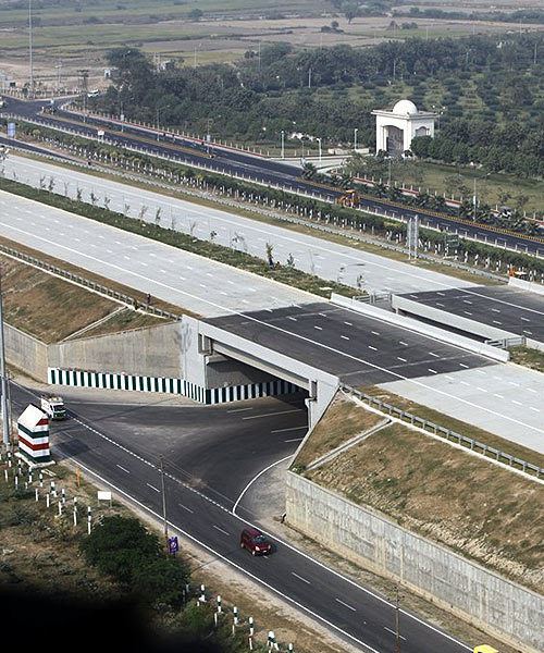 Expressways in India India39s 10 longest expressways Rediffcom Business