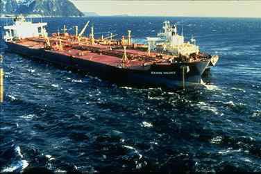 Exxon Valdez oil spill httpsuploadwikimediaorgwikipediacommons66