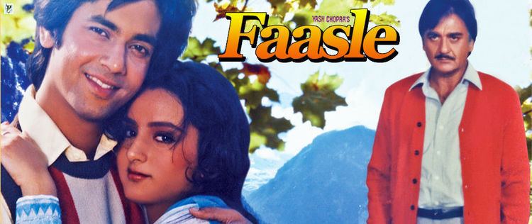 Watch Faasle Movie online Spuul