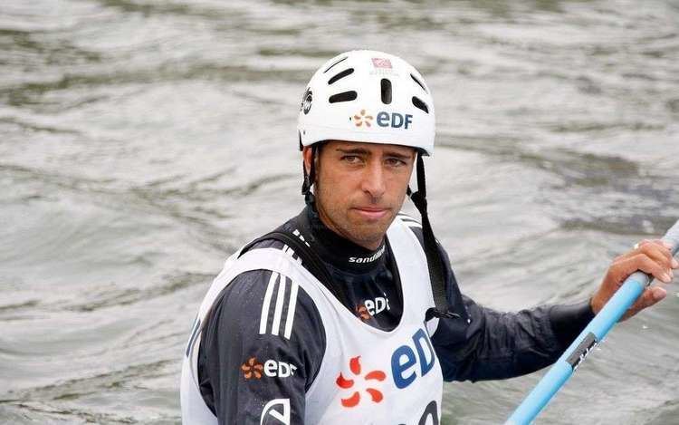 Fabien Lefèvre Le champion de kayak Fabien Lefvre accus d39abandon par deux