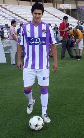 Fabián Canobbio Fabin Canobbio permite soar al Real Valladolid La linterna de