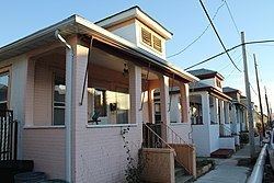 Far Rockaway Beach Bungalow Historic District httpsuploadwikimediaorgwikipediacommonsthu