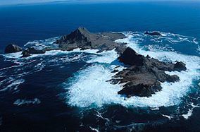 Farallon Islands httpsuploadwikimediaorgwikipediacommonsthu