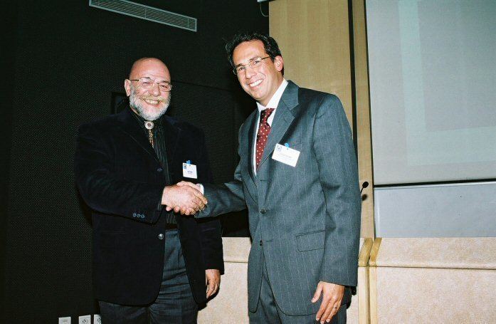 Farhad Rachidi 2006 Farhad Rachidi receives the 2006 Blondel Medal EMC LAB