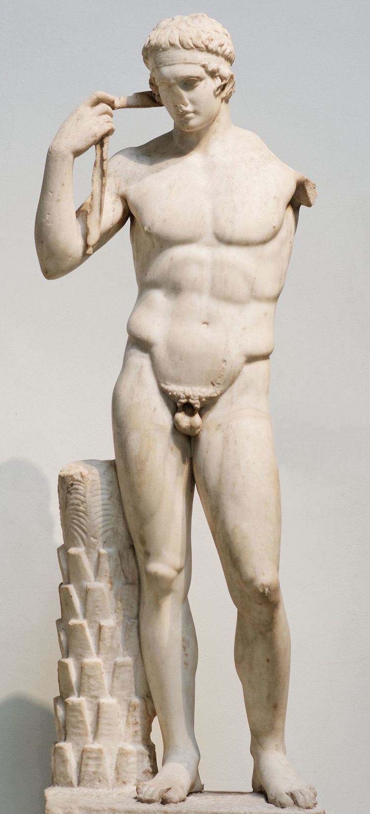Farnese Diadumenos httpsuploadwikimediaorgwikipediacommonsthu
