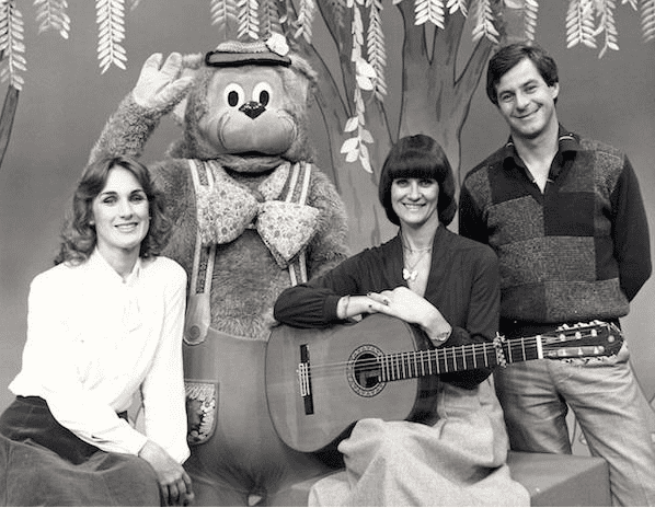 Fat Cat and Friends Patsy Biscoe and Fat Cat on Channel 10 Adelaide Remember When