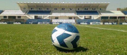 FC Corvinul Hunedoara FC Corvinul Hunedoara primeste aproape 600000 de lei de la bugetul