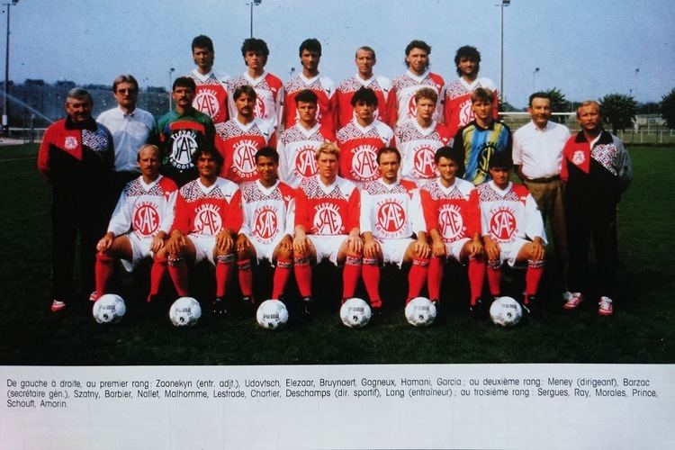 FC Montceau Bourgogne L39quipe du dimanche aprsmidi ENTENTEMONTCEAU 198283 THE