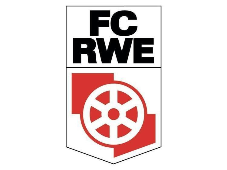 FC Rot-Weiß Erfurt RotWei Erfurt lst Vertrag mit Angreifer Szimayer auf