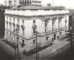 Federal Building and United States Courthouse (Wheeling, West Virginia, 1907) httpsuploadwikimediaorgwikipediacommonsthu
