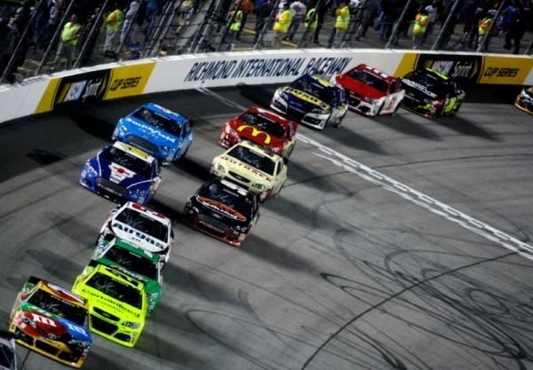 Federated Auto Parts 400 FOX in the Fast Lane Federated Auto Parts 400 Richmond FOX in
