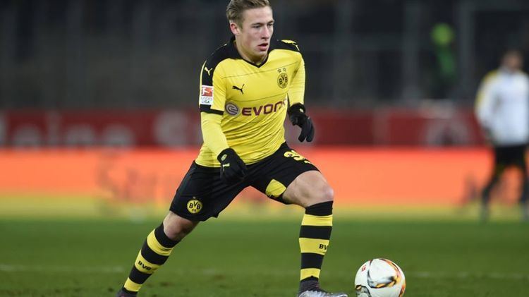 Felix Passlack Who is Dortmund starlet Felix Passlack bundesligacom