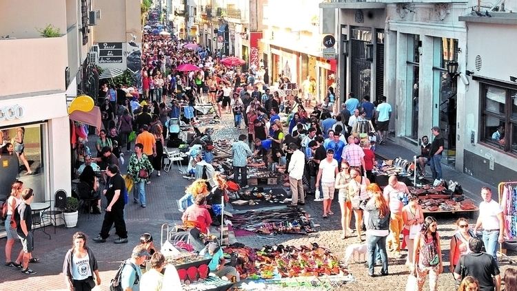 Feria de San Telmo feria de San Telmo ya llega a Plaza de Mayo y se vende cualquier cosa