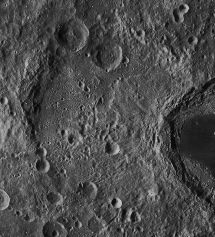 Fermi (crater)