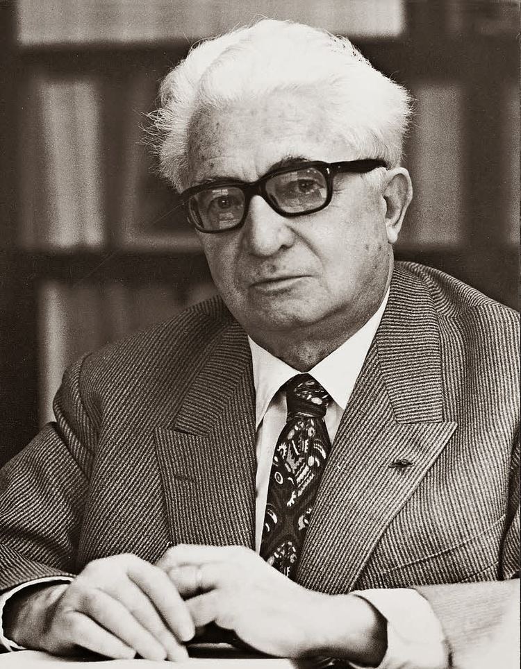 Fernand Braudel Fernand Braudel Interpretacines arsenaldeletras