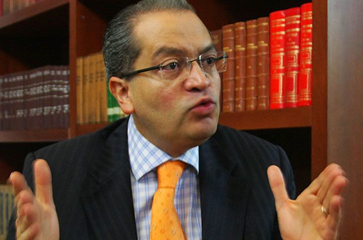 Fernando Carrillo Flórez Fernando Carrillo Flrez es el nuevo Procurador General de la Nacin