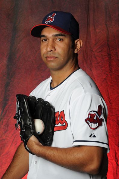 Fernando Nieve Fernando Nieve Photos Cleveland Indians Photo Day Zimbio