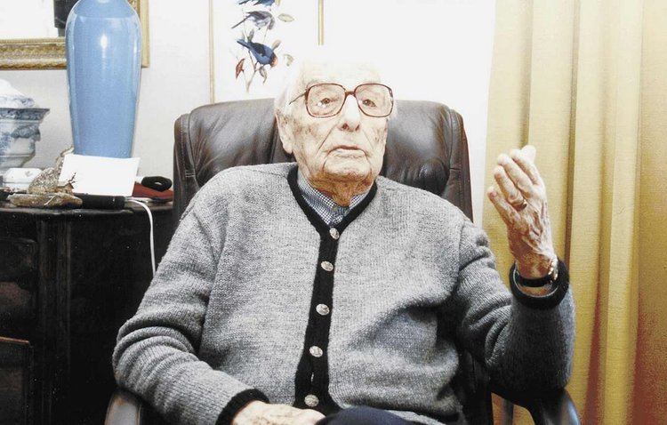 Fernando Pessa Fernando Pessa Teria hoje 109 anos quotCoisasquot