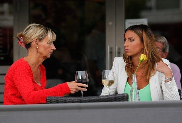 Ferne McCann TOWIE love rat Charlie jets home for showdown talks with Ferne The Sun