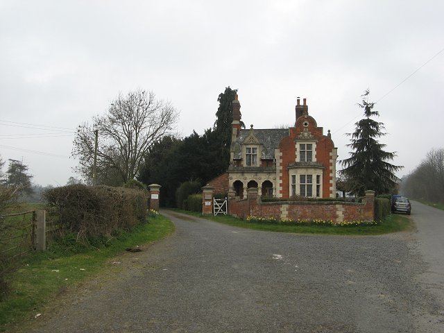 Ferney Hall A lodge Ferney Hall Richard Webb ccbysa20 Geograph Britain