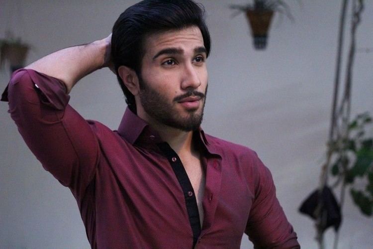 Feroze Khan Feroze Khan Drama List Height Date of Birth amp Net Worth