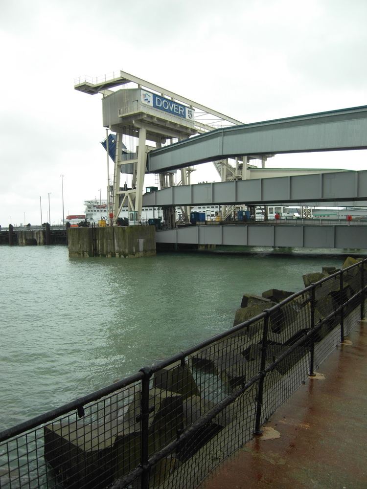 Ferry slip FileFerry slip at Port of DoverJPG Wikimedia Commons
