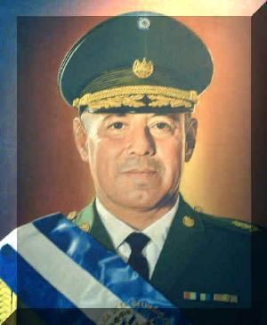 Fidel Sánchez Hernández RAFLES GEO War in El Salvador