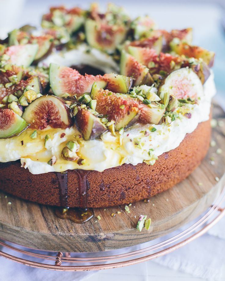 Fig cake 1000 ideas about Fig Cake on Pinterest Fig dessert Almond tea