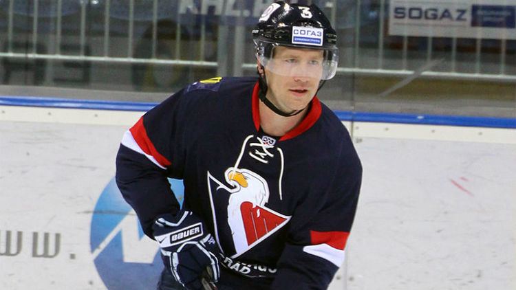 Filip Novák na nebo nvrat do Slovanu Filip Novk e dal angam v KHL